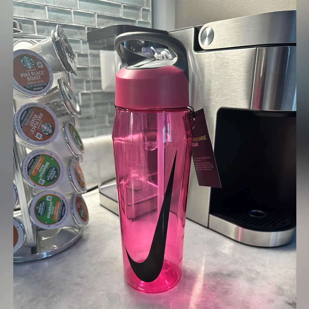 Nike Hyper-charge 32oz Bottle with One-Handed Slider Button - NWT